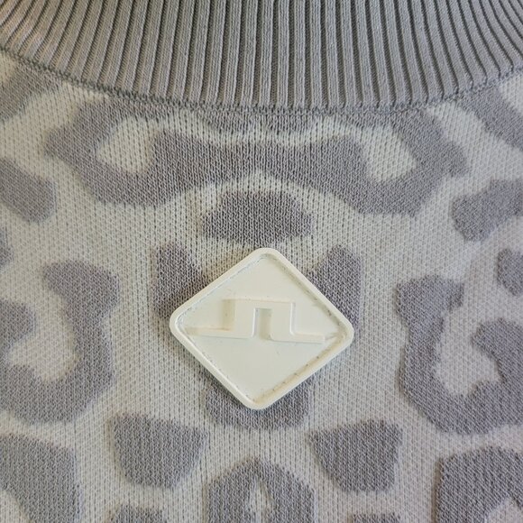 J.Lindeberg High Neck Leopard Print Crop Sue Knitted Sweater Gray White Womens S - Picture 4 of 12